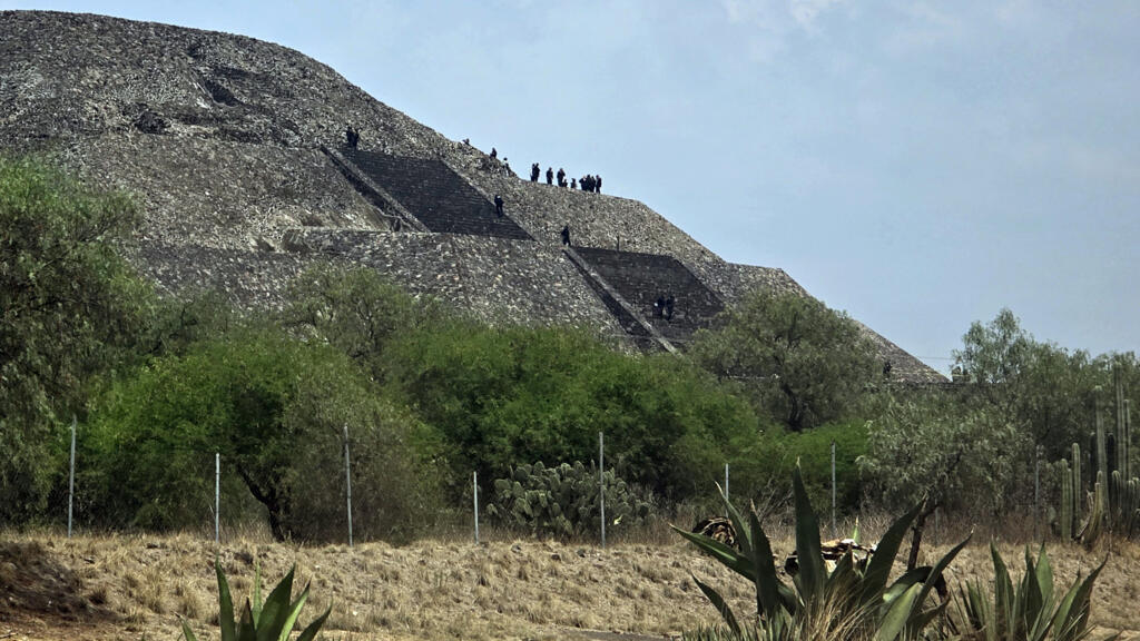 Fusillade au Mexique : une touriste canadienne tuée et six blessés sur le site de Teotihuacan